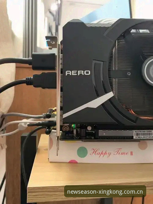用一整天还是三分钟？点亮新一季PC客户端CN PK 掌上操作，到底谁更贴你